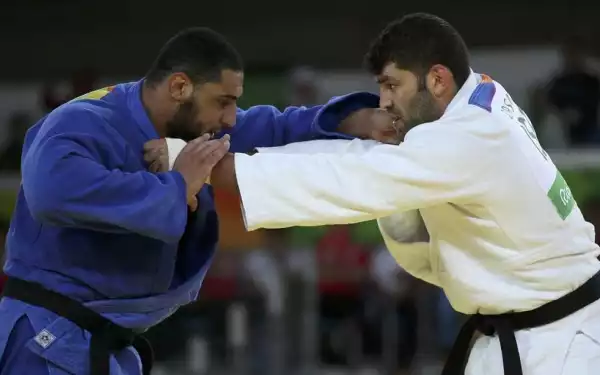 Rio Olympics: Egyptian Judo Player  Sent Home for Snubbing  Opponent’s Handshake